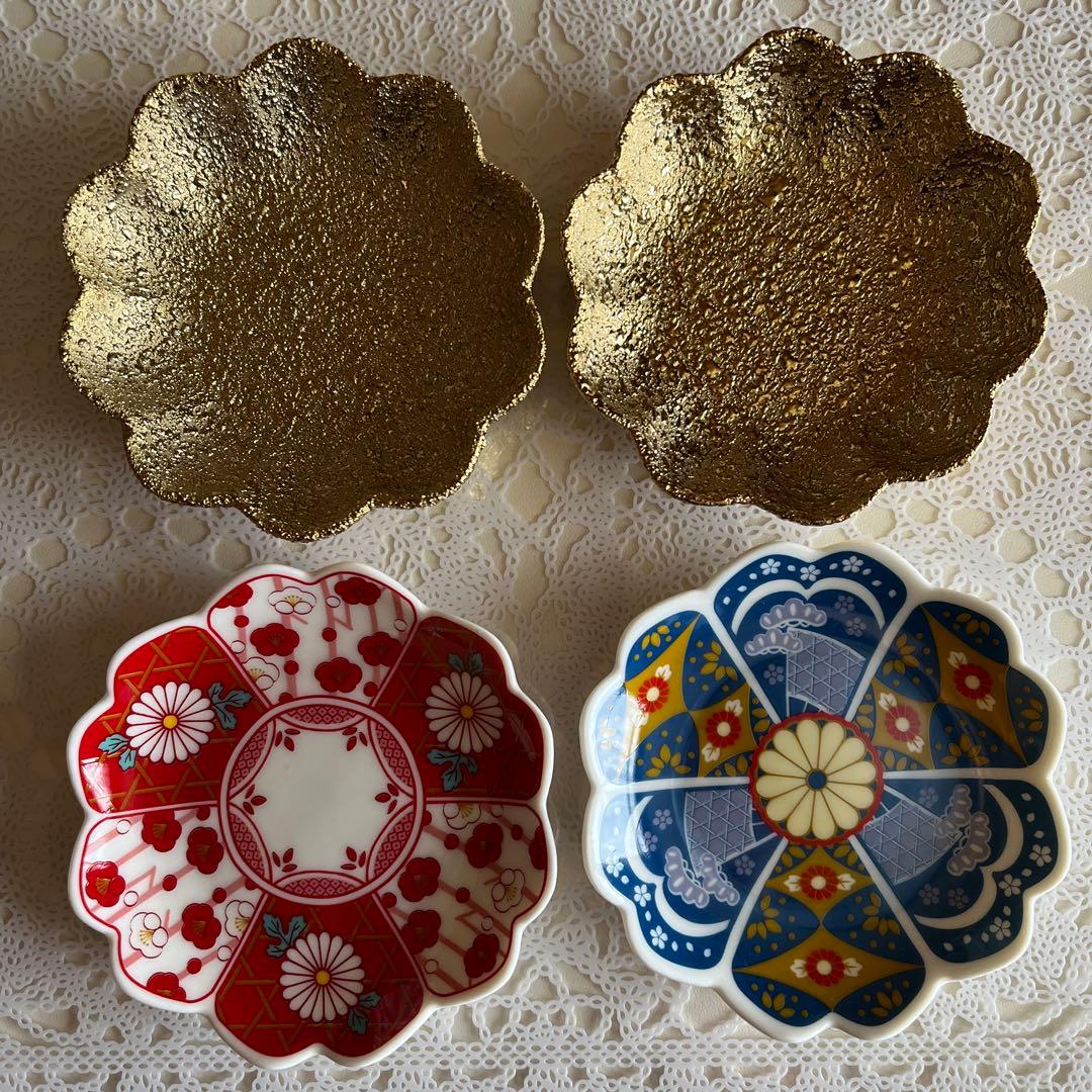 セリア 食器 豆皿 梅 松 花柄 ゴールドカラー 金色 和柄 お正月 - メルカリ