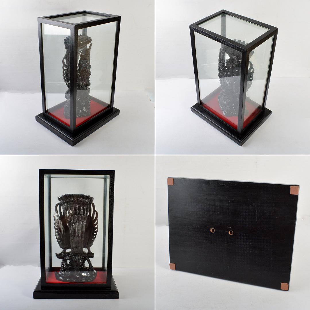 バリ島　インドネシア　木彫　ガルーダ　置物　ガラスケース付　V　6070C