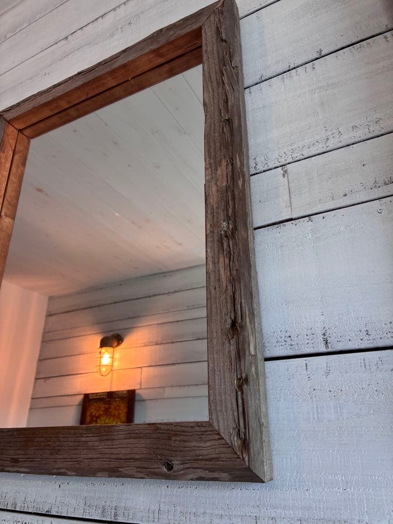 【大】海辺の塩風と太陽で天然エイジングされた無垢古木を使った壁掛けミラーNO.1