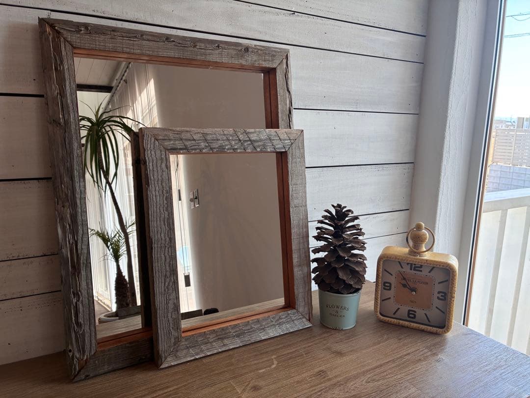 【大】海辺の塩風と太陽で天然エイジングされた無垢古木を使った壁掛けミラーNO.1