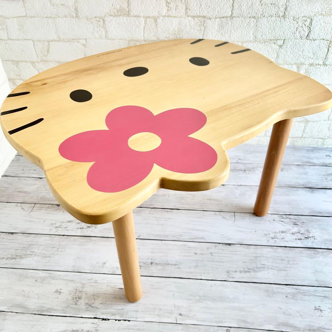 日*0様 ❤️希少！木製テーブル レトロ ハローキティ カオハナ 机 ローテーブ