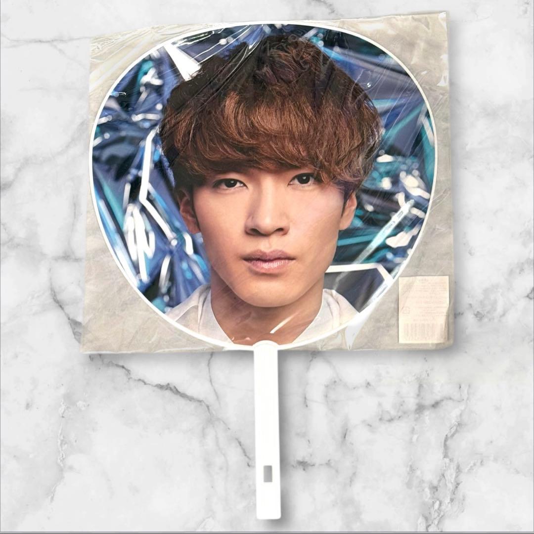 新品]SnowMan 深澤辰哉 ライブツアーうちわ8枚まとめ売り - メルカリ