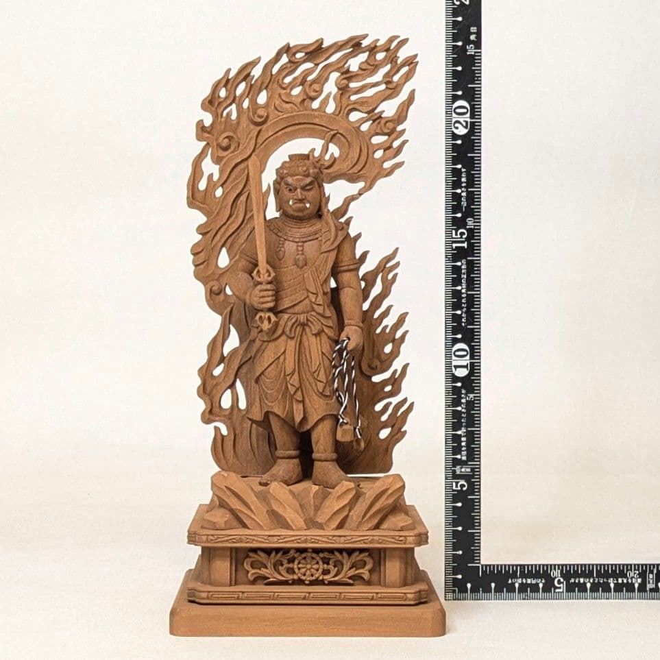 【セール・新品】 不動明王　上彫　紅檀　総高さ約23.5㎝　仏像　お不動様