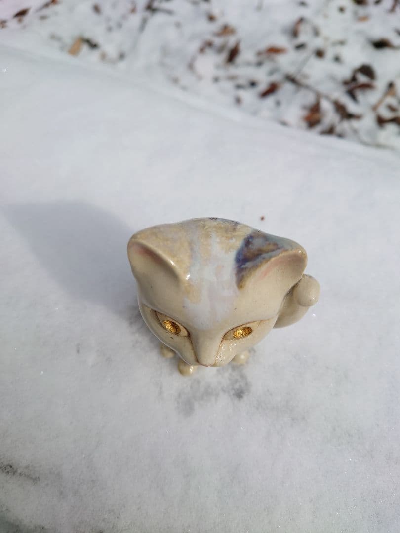 自由な招き猫　井桁裕子　結晶釉　陶製　作家一点もの　2022年作　猫　約10cm