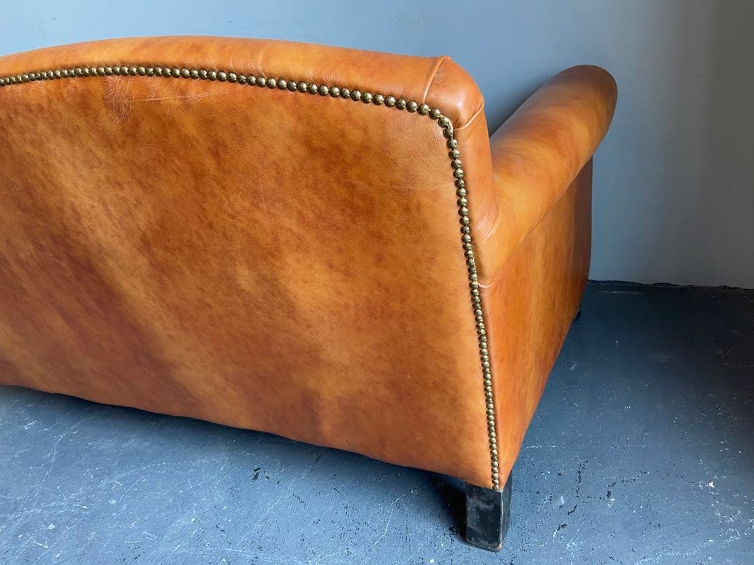 【展示品セール】アンティークソファ本革鋲ヴィンテージレザー張インダストリアル