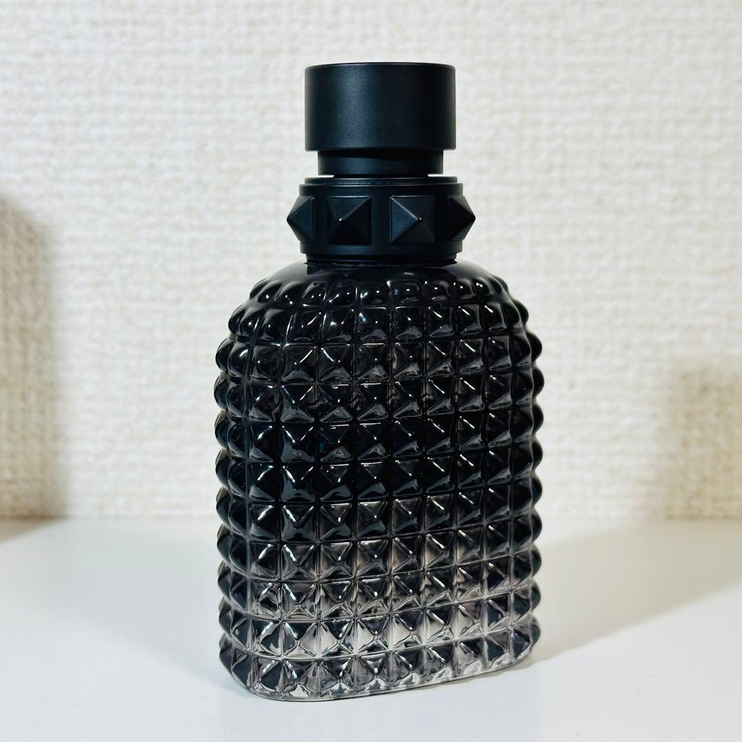 [国内正規品] バランティノ　ウオモ　ボーン　イン　ローマ　オードトワレ50ml