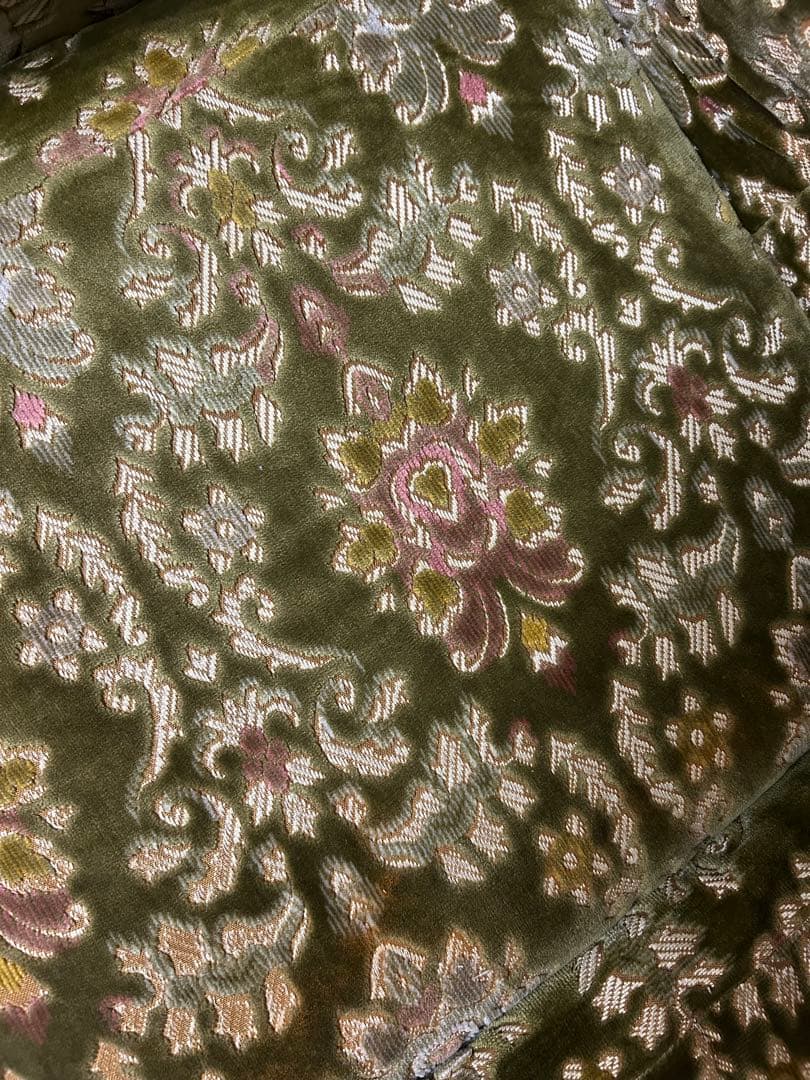 70年代クラシック調ソファー