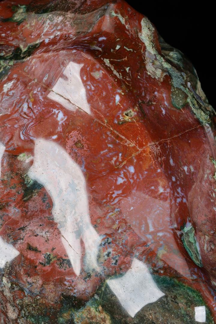 越*ニ様 【希少・美石】佐渡 五色石 水石 原石 鑑賞石 台座付 44.6kg