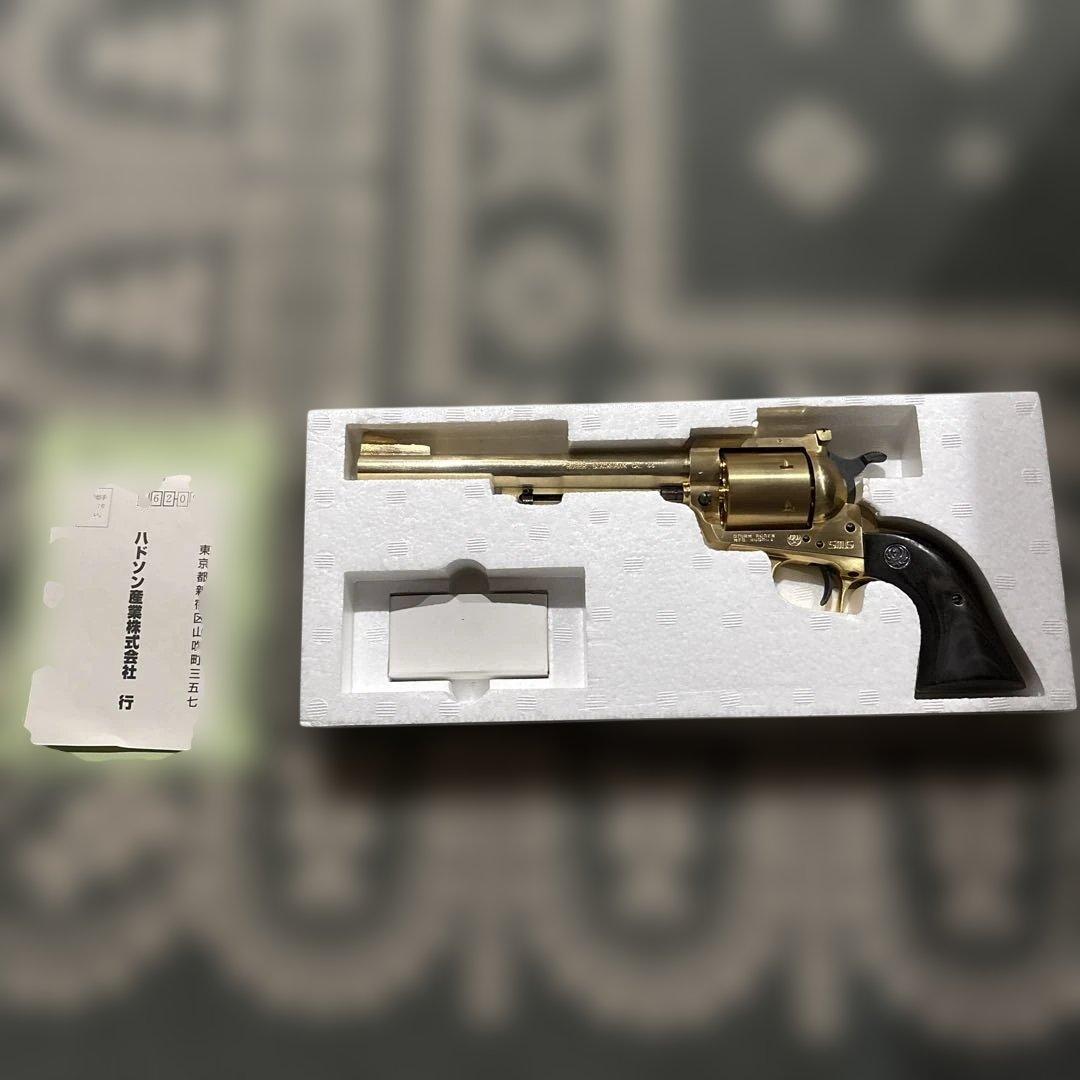 Ruger Blackhawk 357 44マグナムゴールドモデル - メルカリ