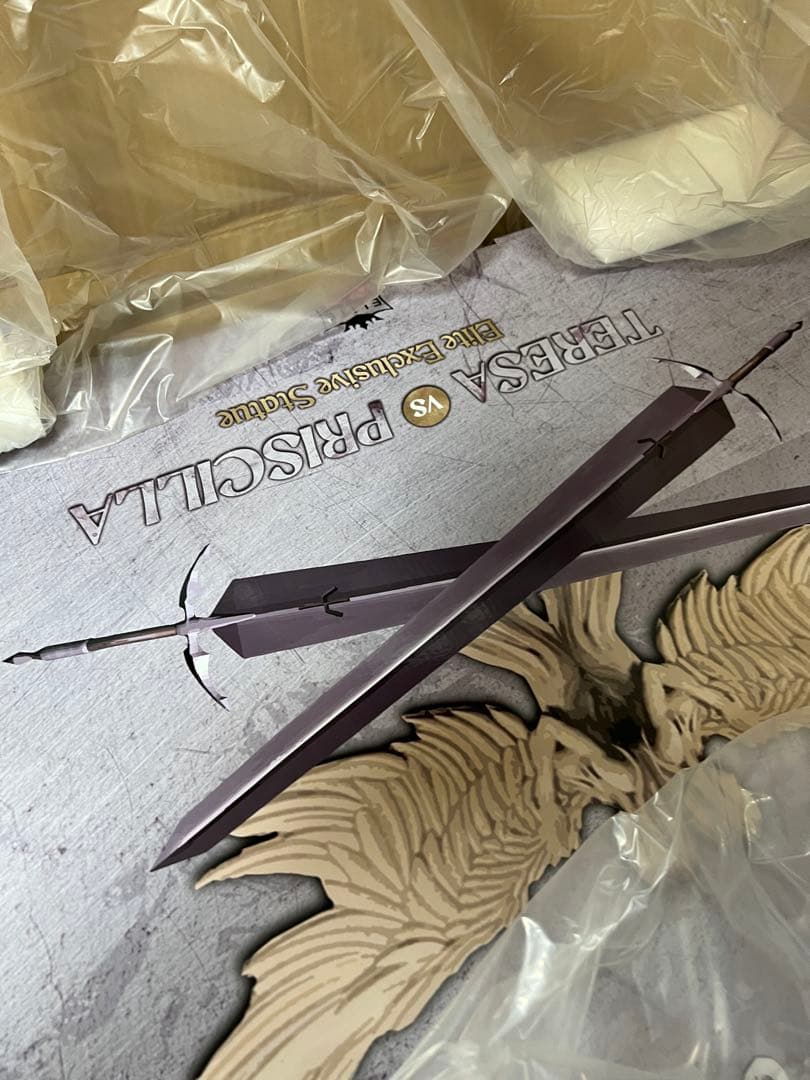 Figurama Collectors CLAYMORE テレサVSプリシラ - メルカリ