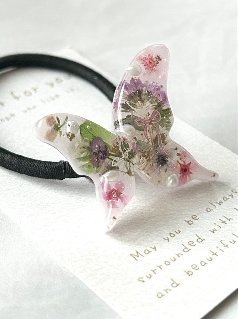 レジン＊蝶々 εïз フラワー ヘアゴム✧˚₊‧ꕥ - メルカリ