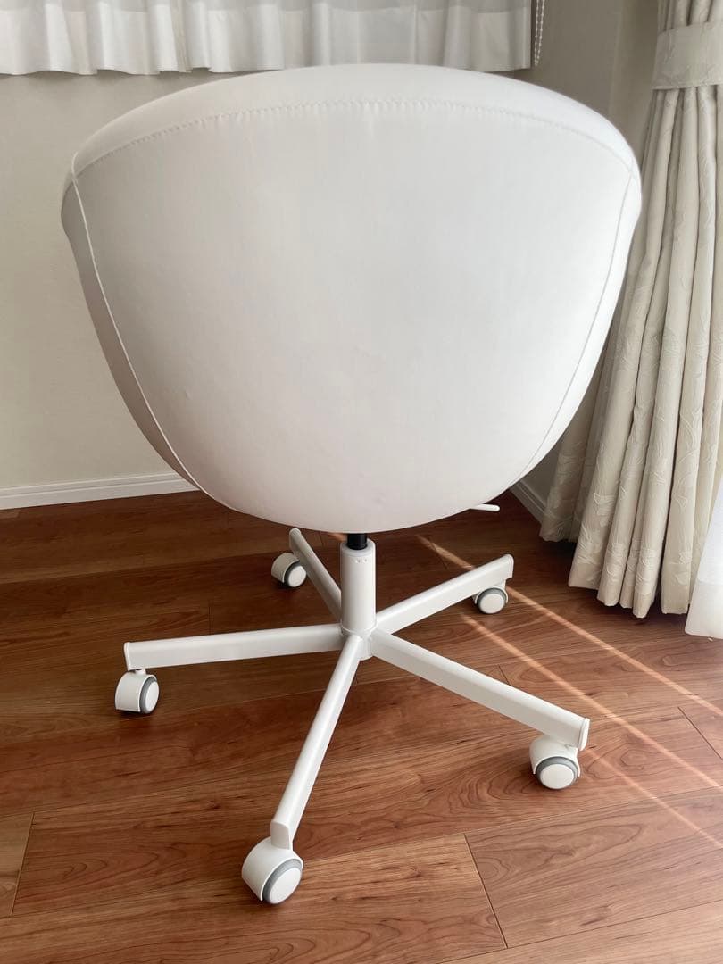 IKEA】送料8600円込：SKRUVSTAスクルーヴスタ 回転チェア 白 - メルカリ