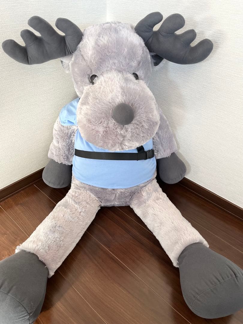 ボルボ エルク 巨大ぬいぐるみ - メルカリ
