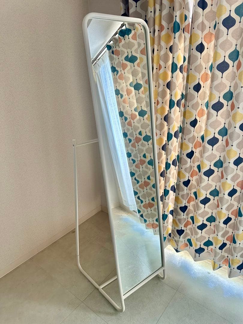 【送料込み、引き取り可】IKEA KNAPPER スタンドミラー 姿見