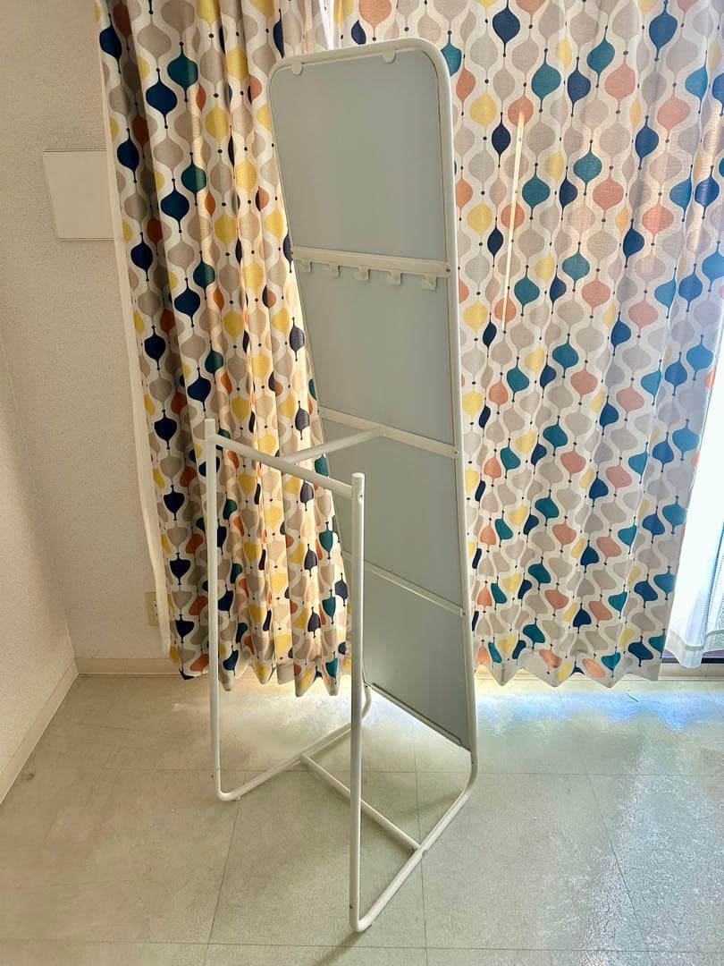 【送料込み、引き取り可】IKEA KNAPPER スタンドミラー 姿見
