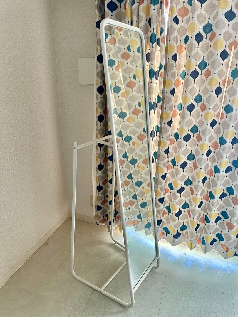 【送料込み、引き取り可】IKEA KNAPPER スタンドミラー 姿見