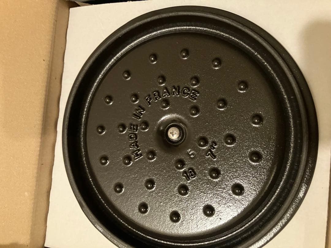 18cm ピコ　ココット　ラウンド　ストウブ　ストーヴ　ストーブ　ストウヴ