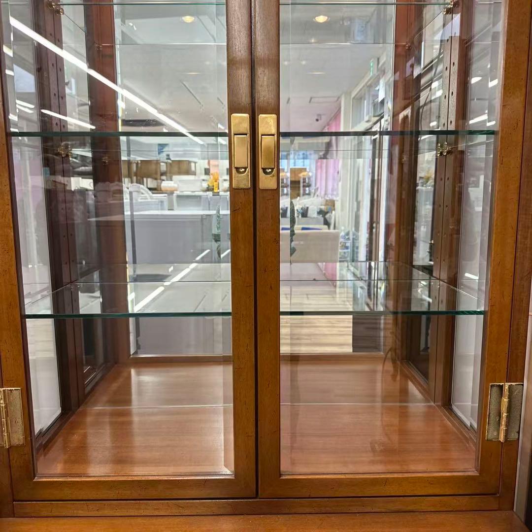 domani（ドマーニ）カリモク 最高級シリーズモーガントンキャビネット照明付き