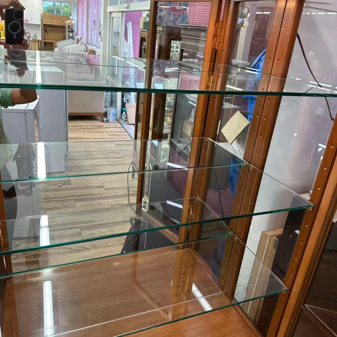 domani（ドマーニ）カリモク 最高級シリーズモーガントンキャビネット照明付き