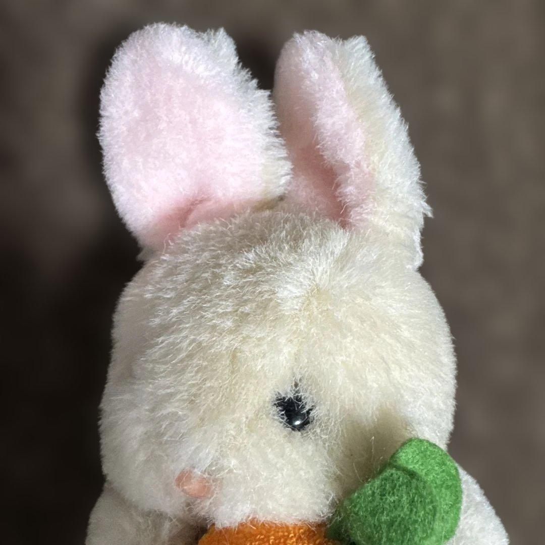 旧ロゴマーク サンリオ うさぎ ぬいぐるみ にんじん昭和レトロ 1985年