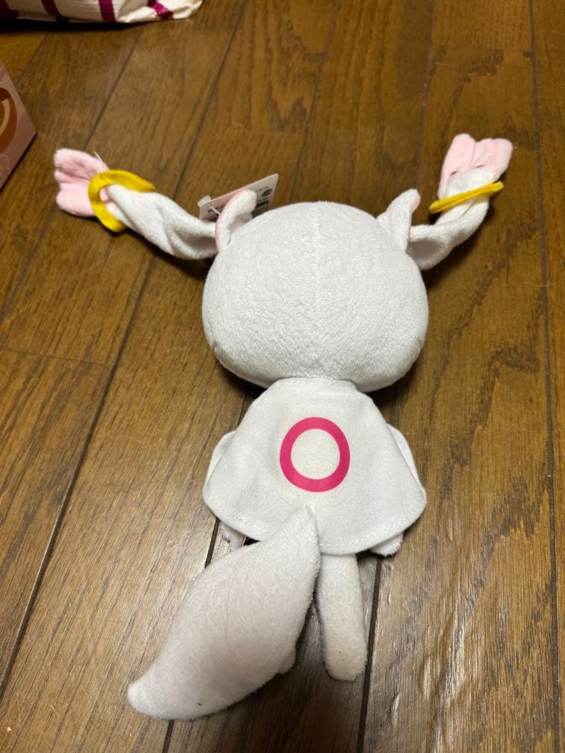 魔法少女まどか☆マギカ どこでもいっしょ トロ キュウべえ ぬいぐるみ