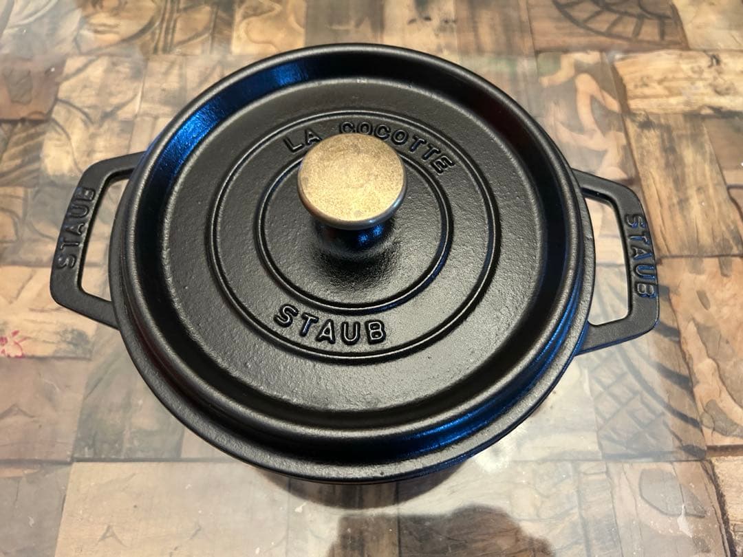 ストウブ　STAUB 鍋　18㎝