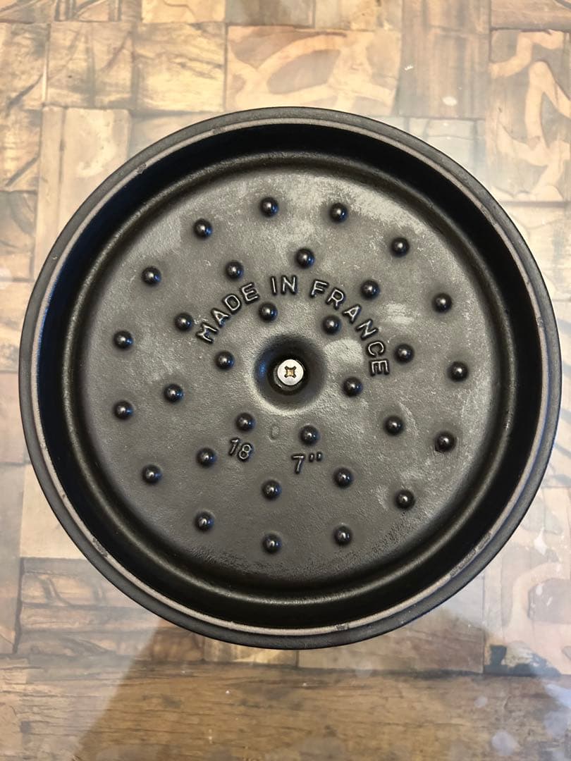 ストウブ　STAUB 鍋　18㎝