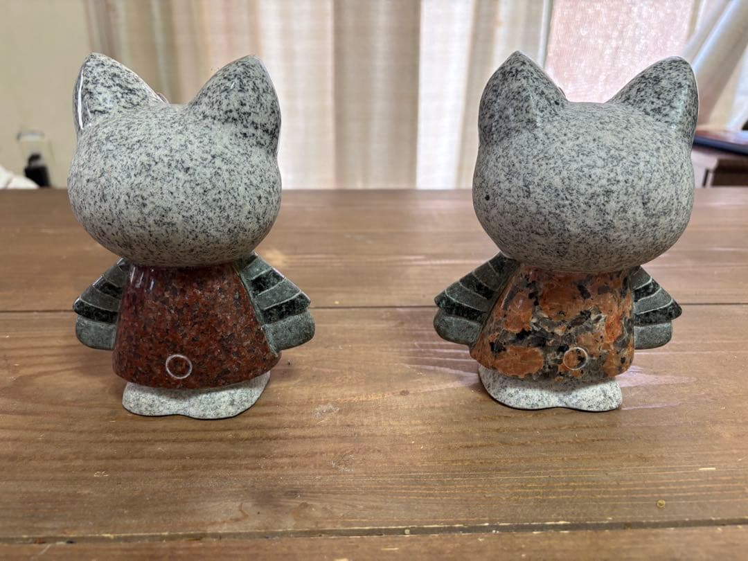 キティーちゃん置物2体セット