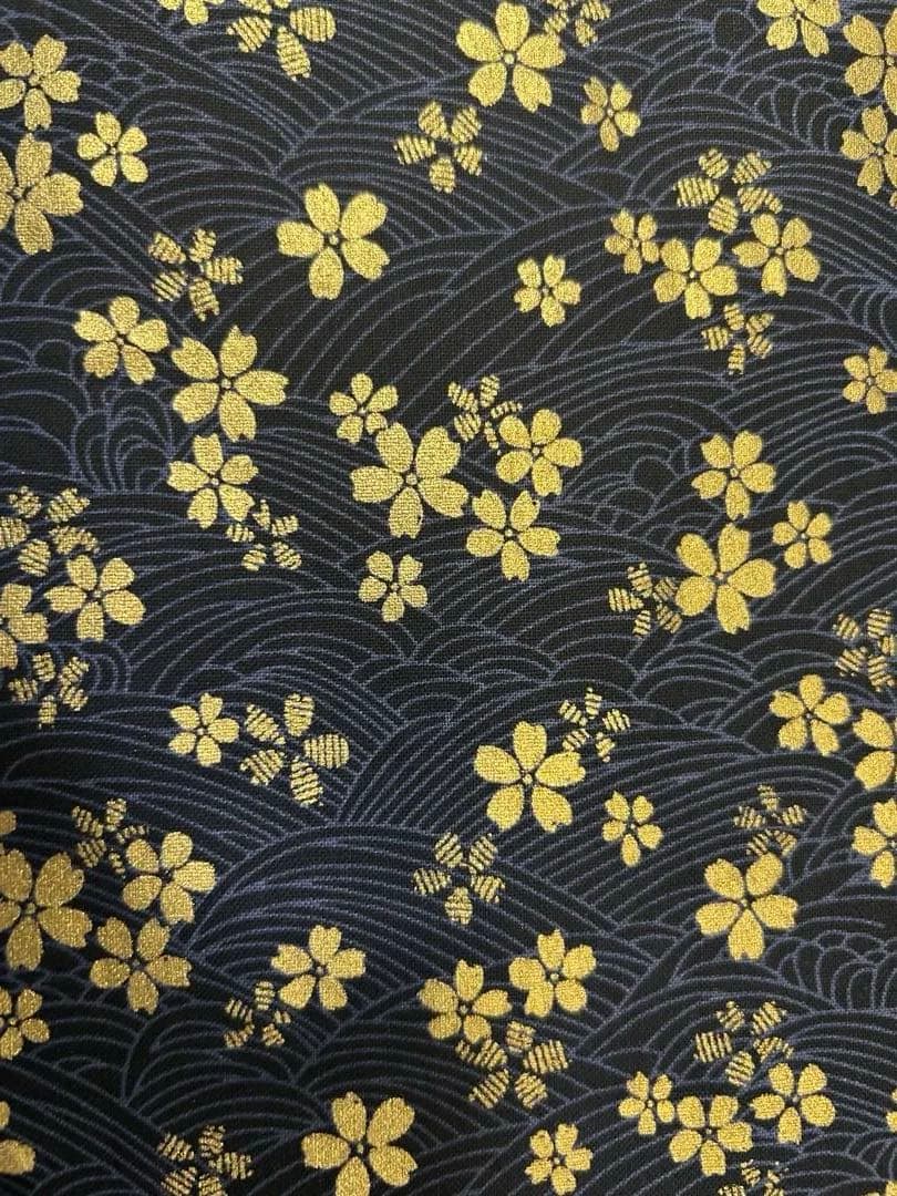 ✴︎ 専用品です　✴︎巻き篠笛袋8本入れ2点（金紺桜、金青海波に鶴）247