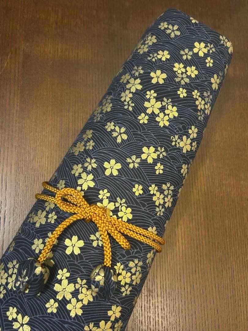 ✴︎ 専用品です　✴︎巻き篠笛袋8本入れ2点（金紺桜、金青海波に鶴）247