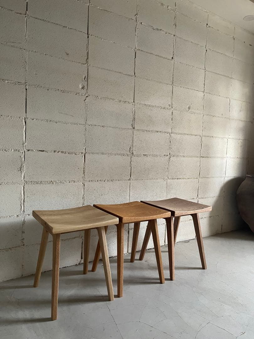 リフレッシュタイプチェア　ロータイプ　オーク無垢材　ウチダ　ナチュラル色