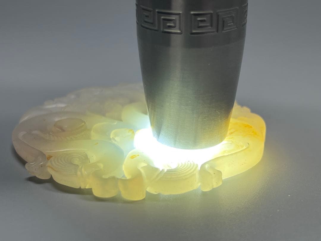 中国美術　和田玉　白玉　骨董品　細工彫刻　　唐物　風水置物　お守り　根付　縁起物