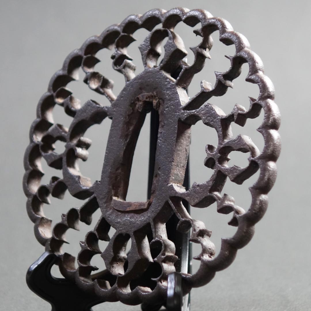 京透 抱茗荷雁金透鍔】(鍔箱・布団付き) 鍔 鐔 刀装具 日本刀 武具