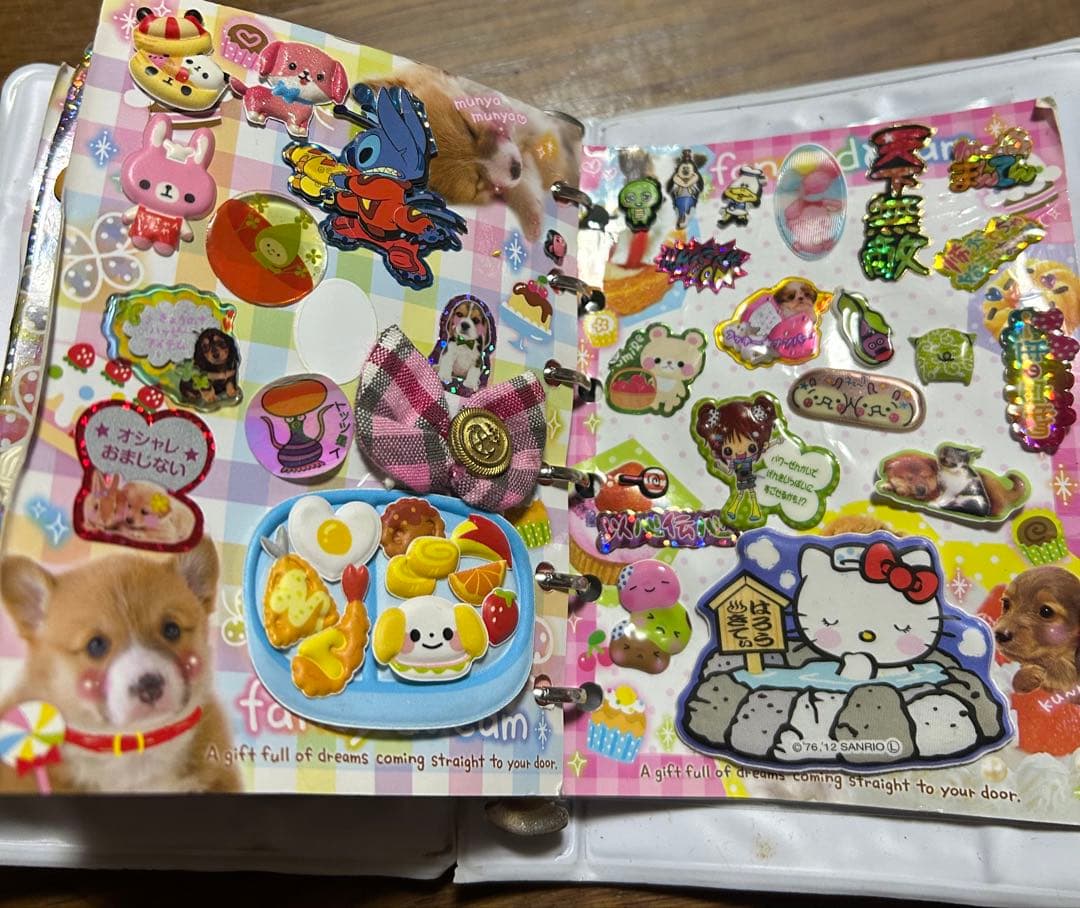 シール帳　昔の完成品