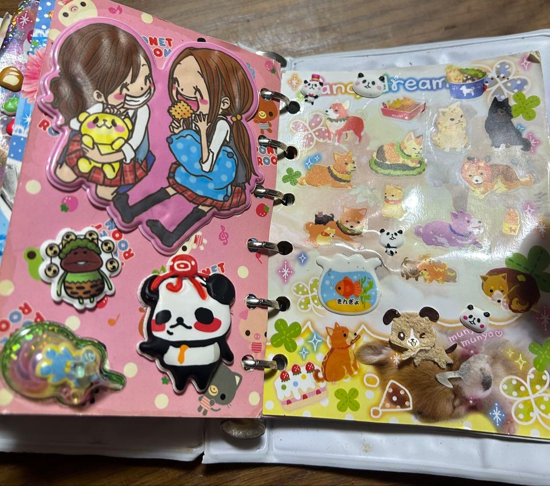 シール帳　昔の完成品