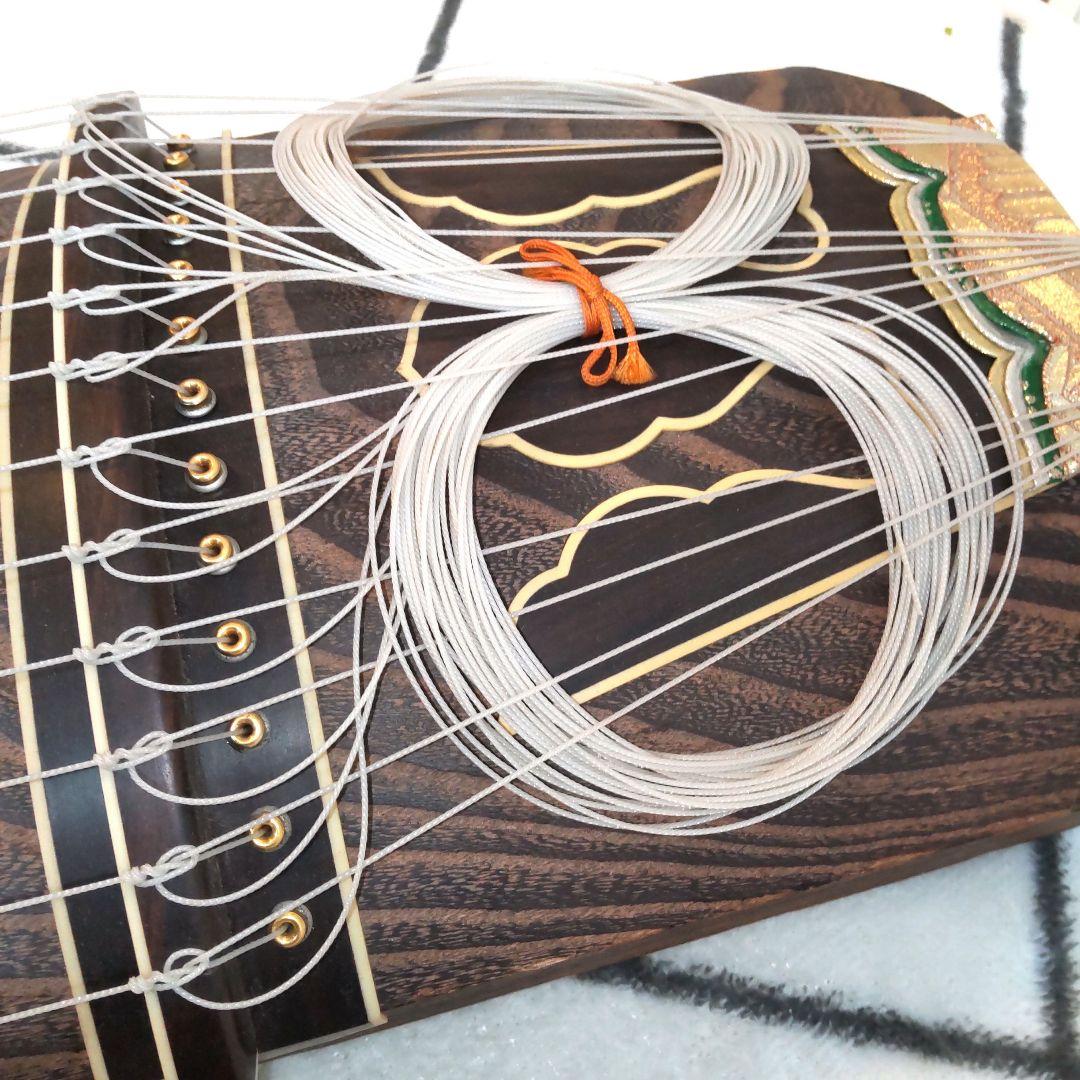 くり甲 綾杉彫り 刳甲 琴 13弦