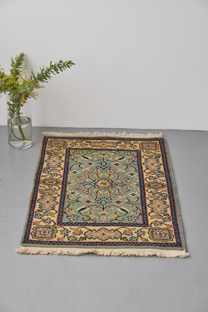 ヴィンテージラグ ペルシャ絨毯 ナイン産（101×64cm）水色 青 黄 赤 緑