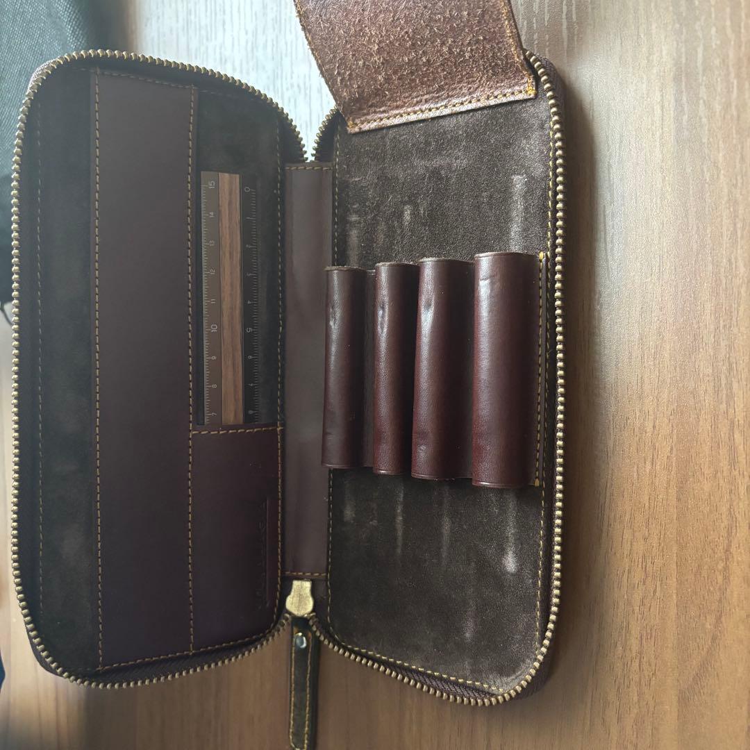 ※最終値下げ バハギア ラウンドジップペンケース プエブロ オリーバ