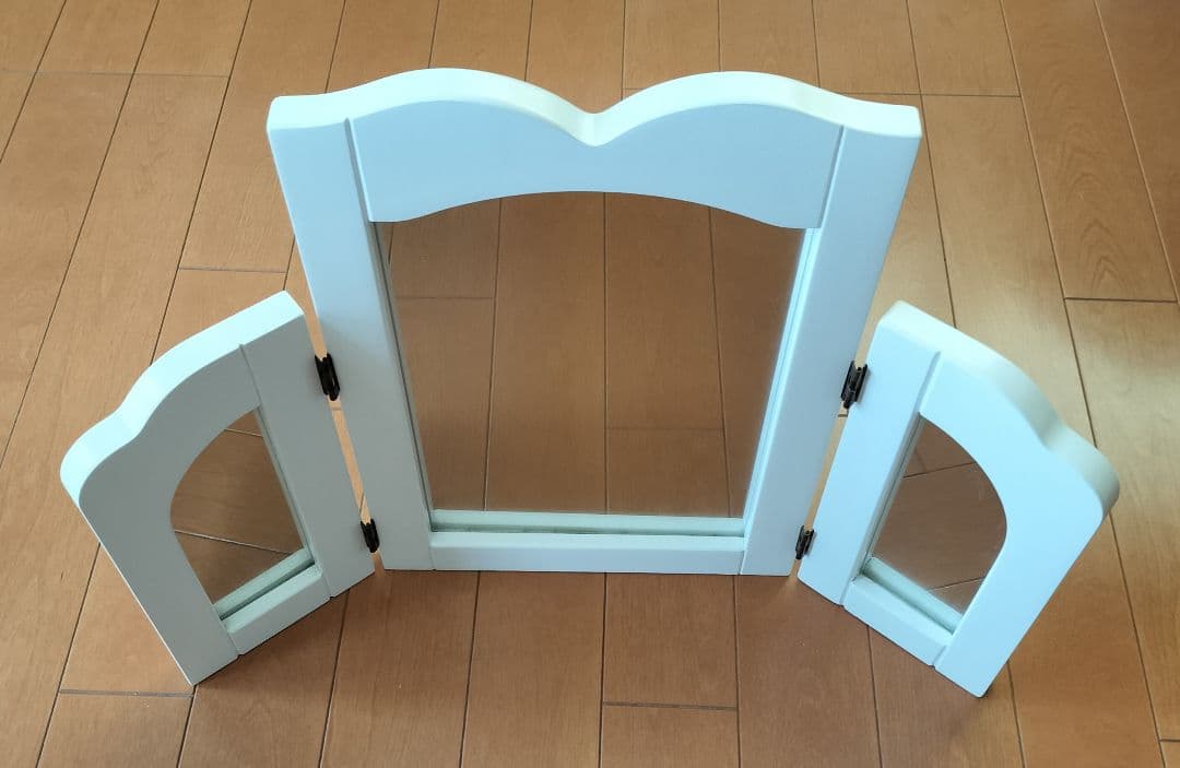 大幅値下げ　プリンセス風、ロココ調　姫系　机+化粧３面鏡