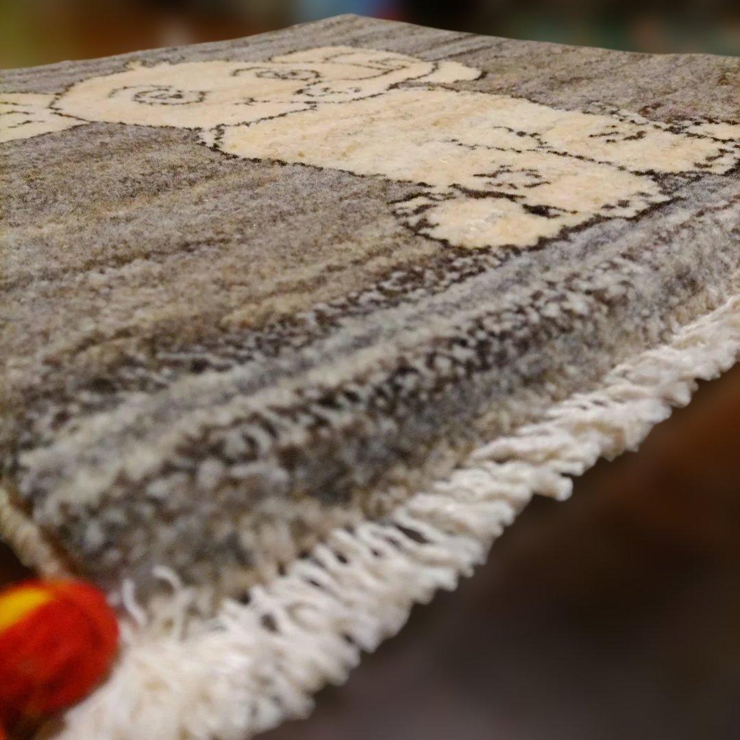 ギャッベ イラン シラーズ 座布団ギャッベ 手織り 大きめ ゾウ チェアマット