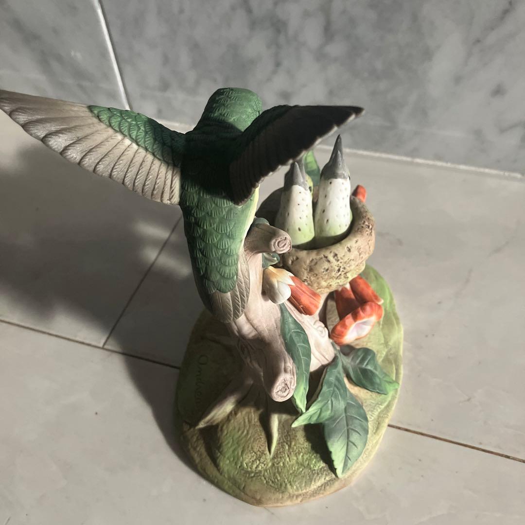 アメリカ90年代名門Andrea社　美しい色彩のハチドリ陶器オブジェ