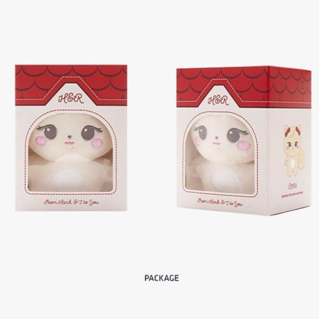 ブラックピンク [H&R] CHARACTER MINI KEYRING ロゼ - メルカリ