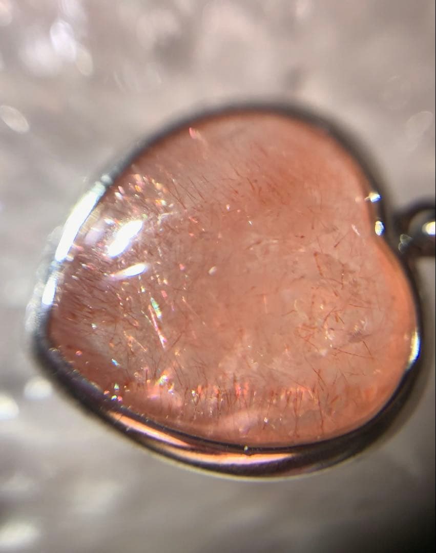 愛のパワー溢れる❣️カザフスタン産ストロベリークォーツ　ハート　ペンダントトップ