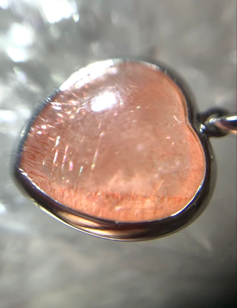 愛のパワー溢れる❣️カザフスタン産ストロベリークォーツ　ハート　ペンダントトップ