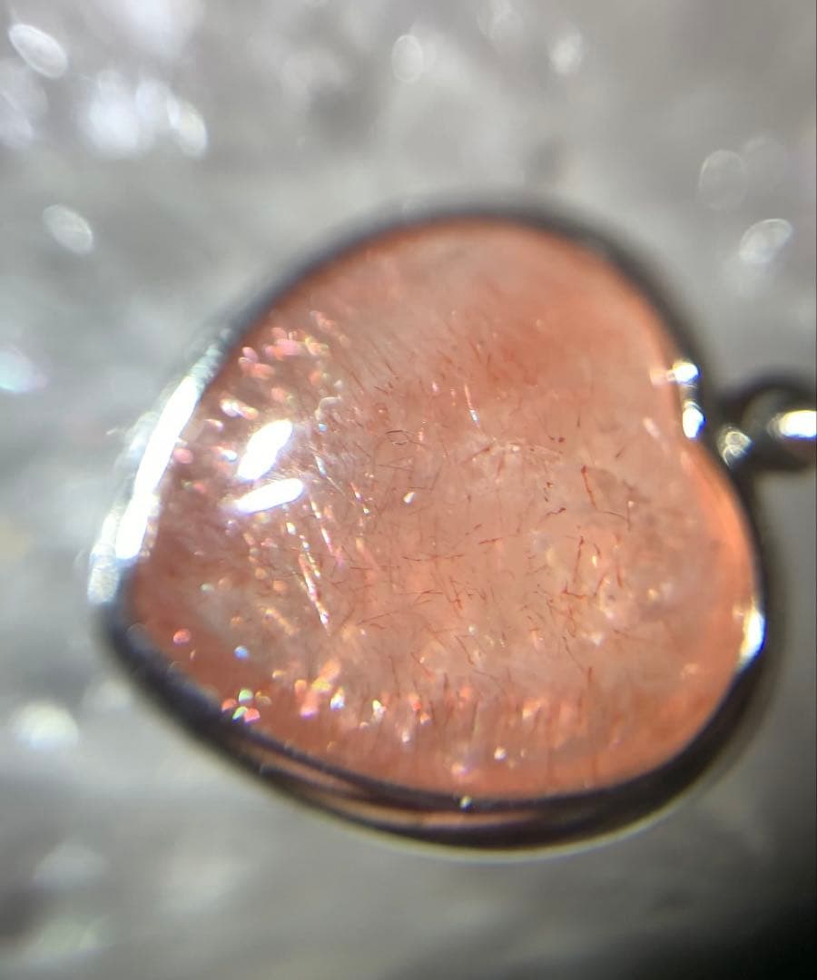 愛のパワー溢れる❣️カザフスタン産ストロベリークォーツ　ハート　ペンダントトップ