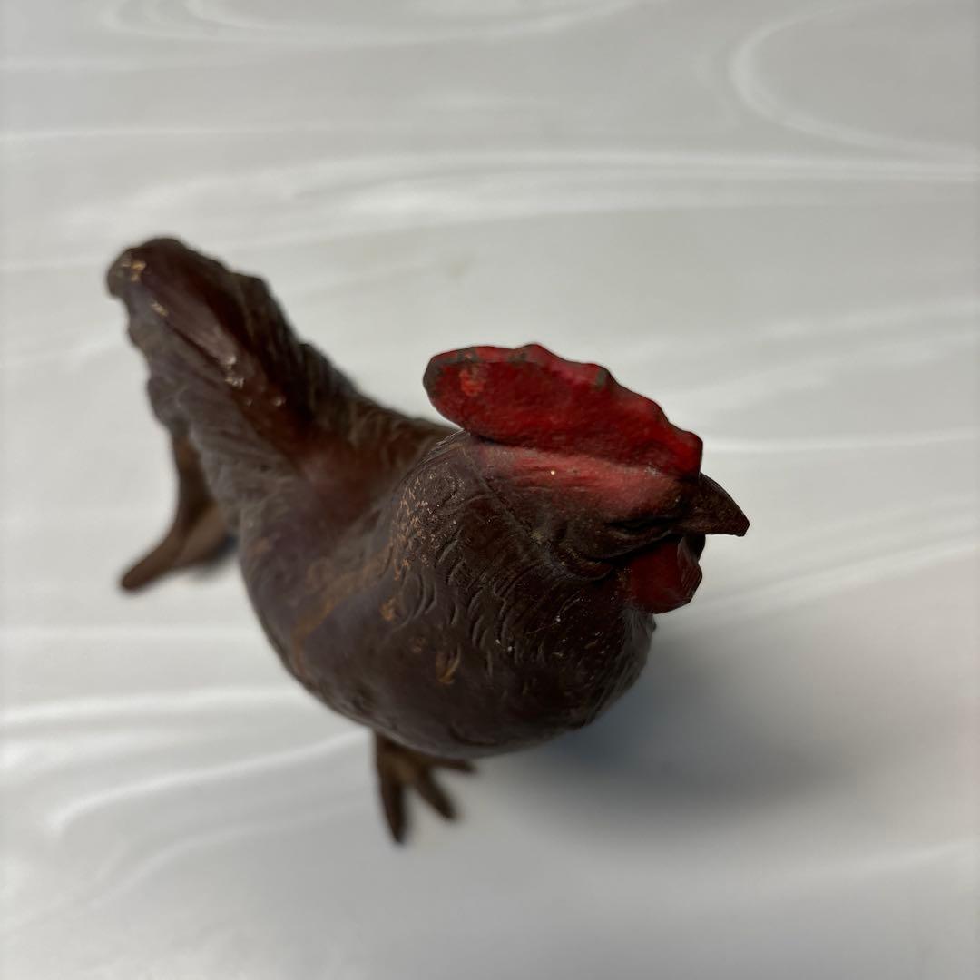 金属製 にわとり 重さがかなりあります。