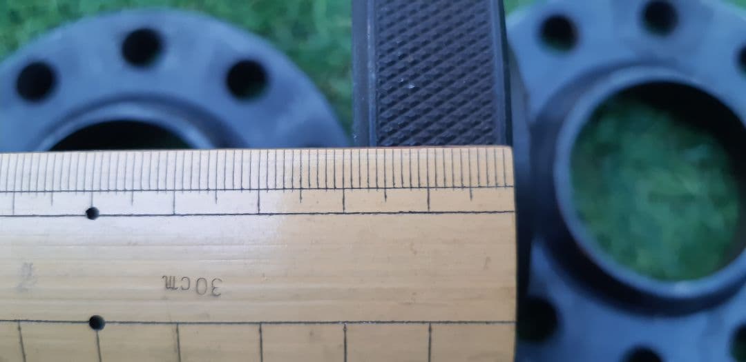 スペーサー　BMW