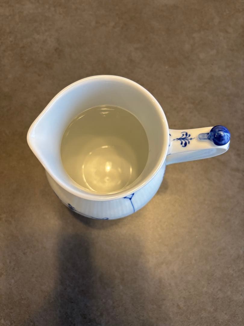 ロイヤルコペンハーゲンミルク