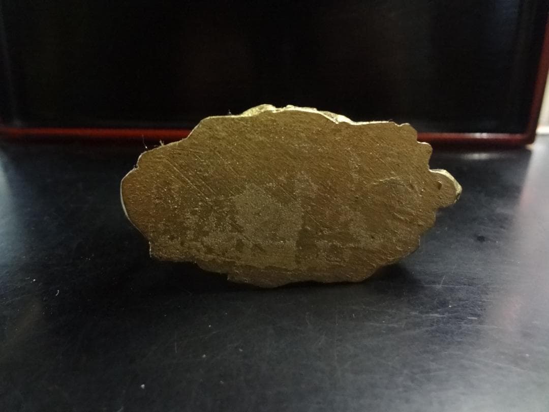 2026年干支・午　開運縁起物金色の馬の彫刻９体セット 　何事もうまくいく・・