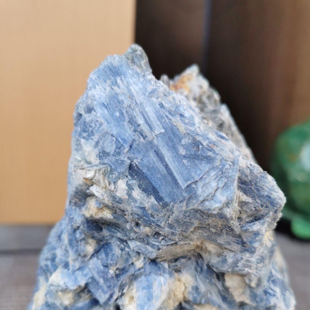 カイヤナイト　原石　4.1キロ　鑑賞石　石　置物　オブジェ　インテリア